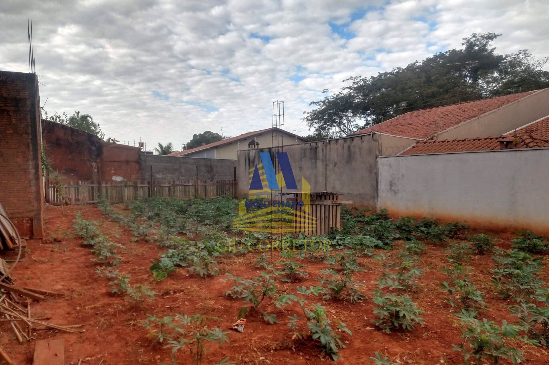 LOTE 240M² - PROX AV GALEAZZI