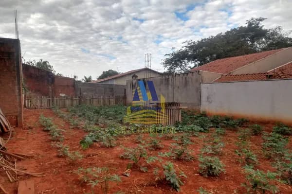 LOTE 240M² - PROX AV GALEAZZI