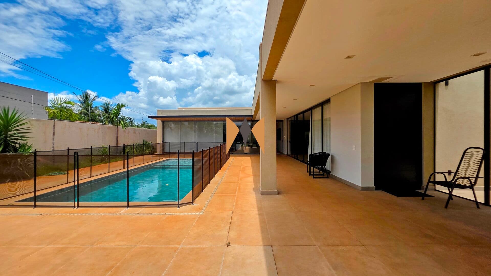Casa Térrea em Condomínio, 3 Suítes, 450m Real Sul Ribeirão Preto SP