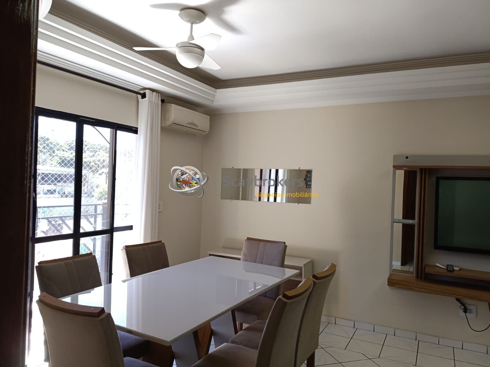APARTAMENTO Á VENDA EM EXCELENTE LOCALIZAÇÃO!!