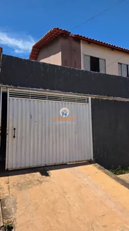 Sobrado à venda por apenas R$ 120 mil