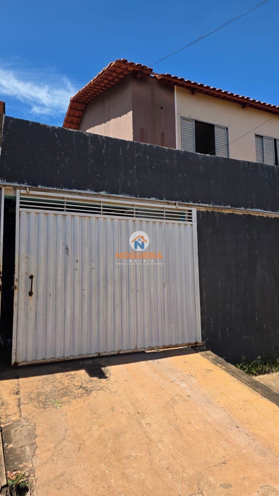 Sobrado à venda por apenas R$ 120 mil