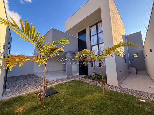 Casa Alto Padrão em Residencial Village, Catalão/GO