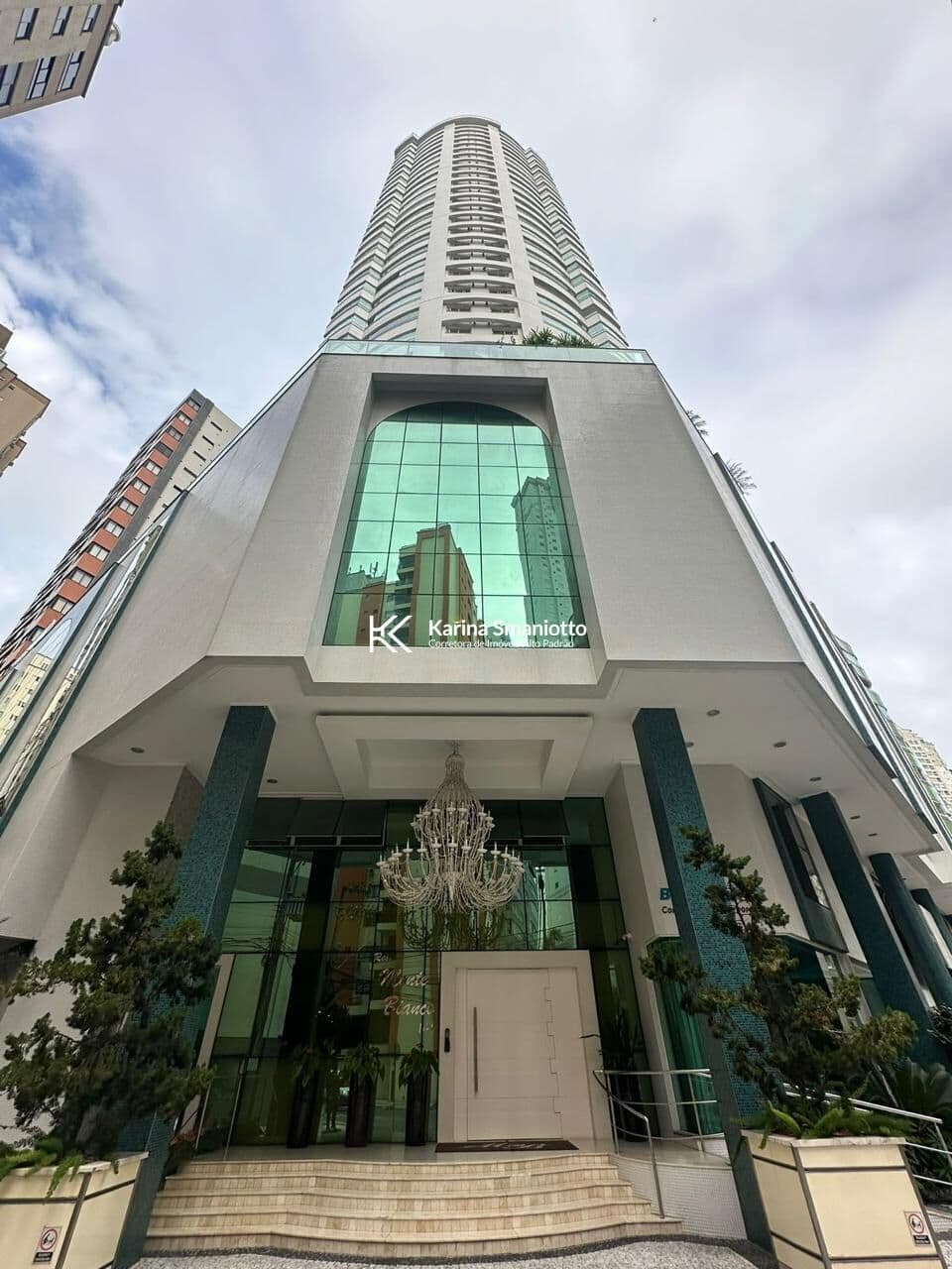 Apartamento no centro de Balneário Camboriú