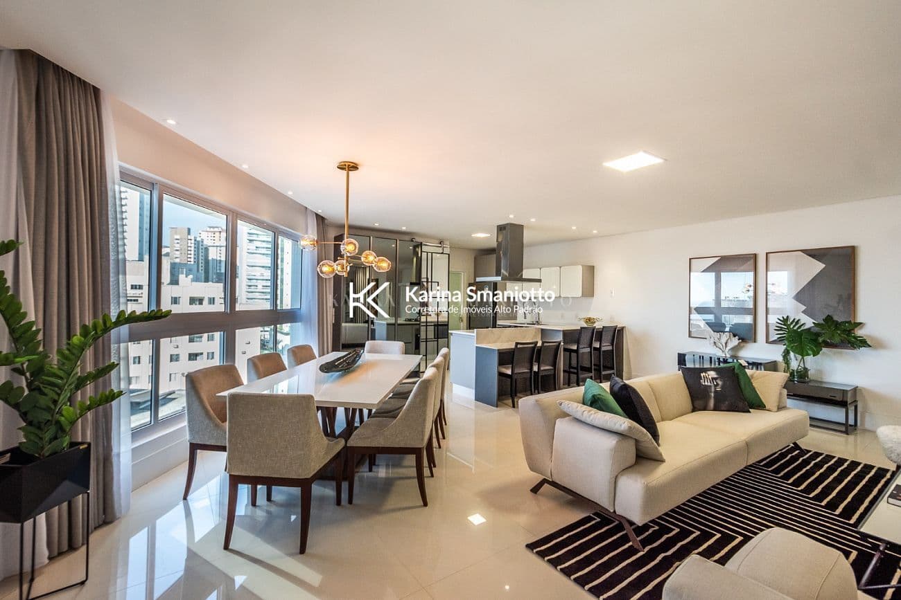 Apartamento com vista para o mar em Balneário Camboriú