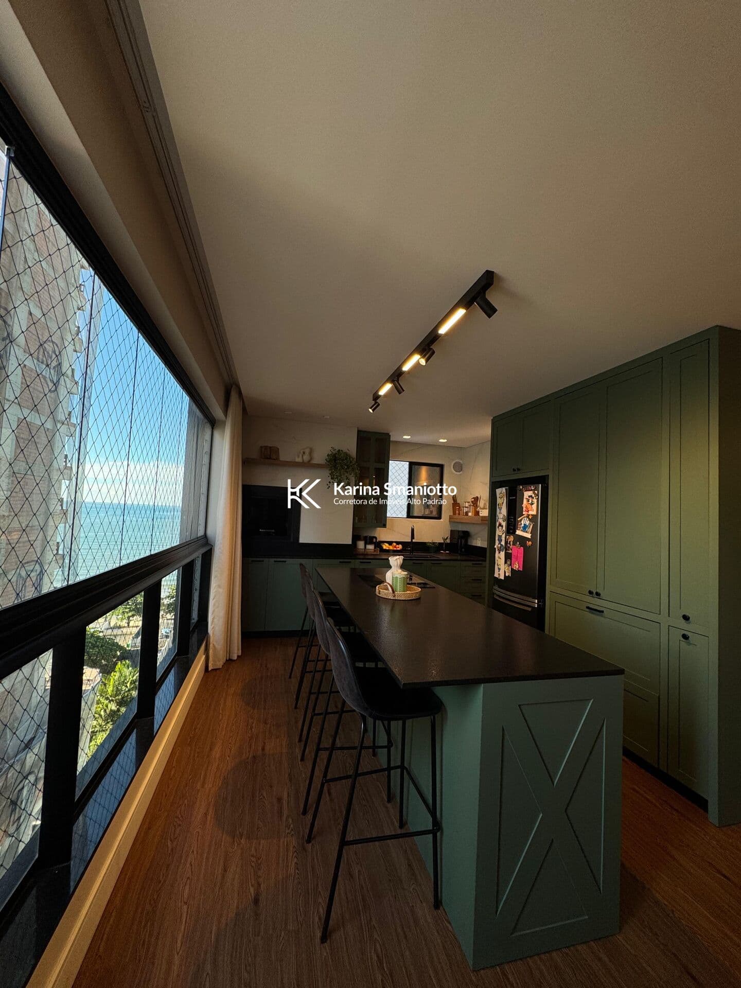Apartamento com vista para o mar em Porto Belo