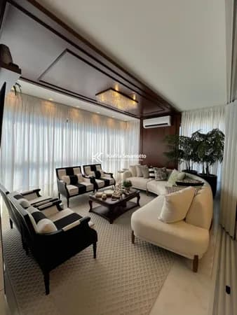 Apartamento com suíte na Meia Praia