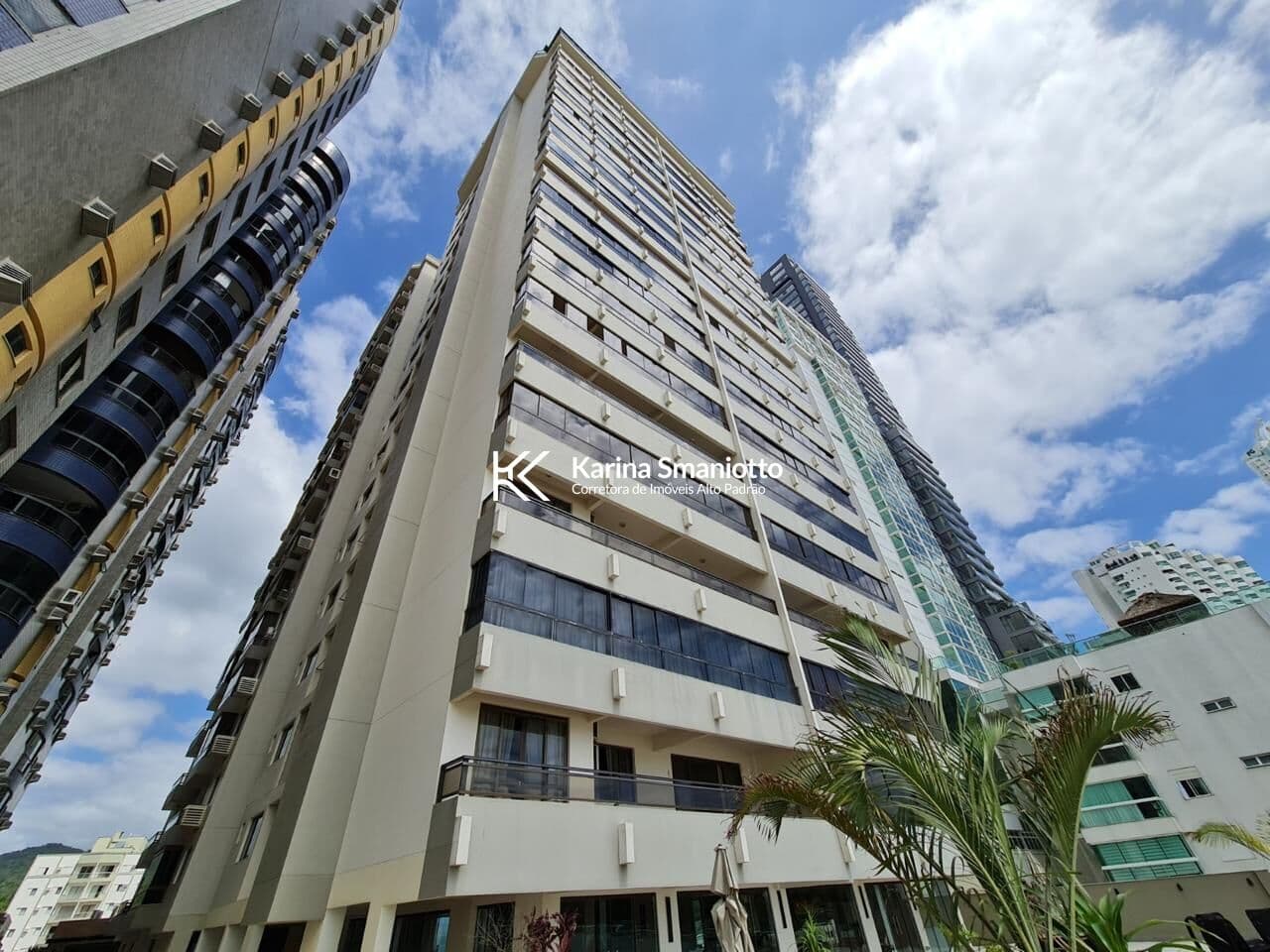 Apartamento frente mar no Edifício Scheidemantel