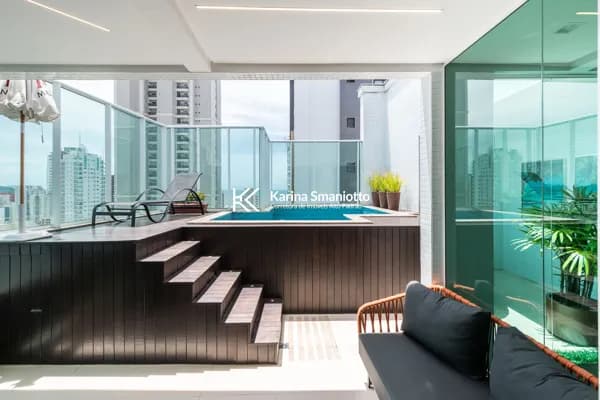 Cobertura duplex em Balneário Camburiú