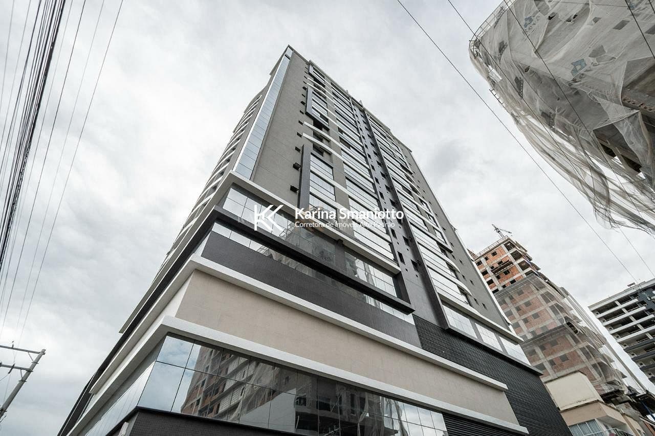 APARTAMENTO COM VISTA PARA O MAR EM PORTO BELO PEREQUÊ