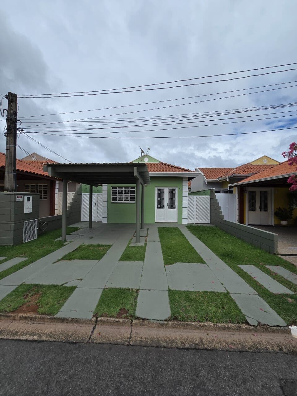Casa de Condomínio em Limeira - Jardim Ouro Verde
