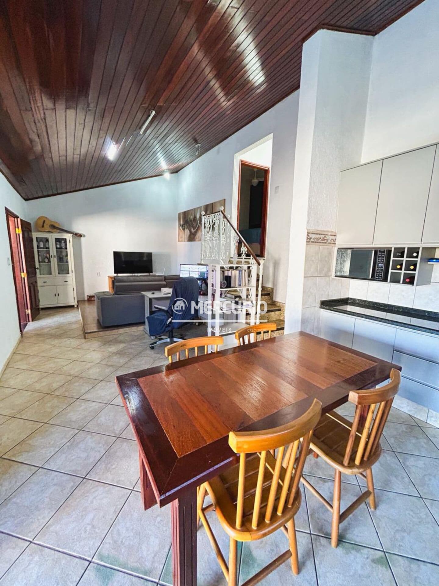 Casa Padrão - Vila Queiroz