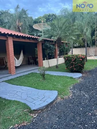 Fazenda/Sítios/Chácaras em Fronteira - Centro