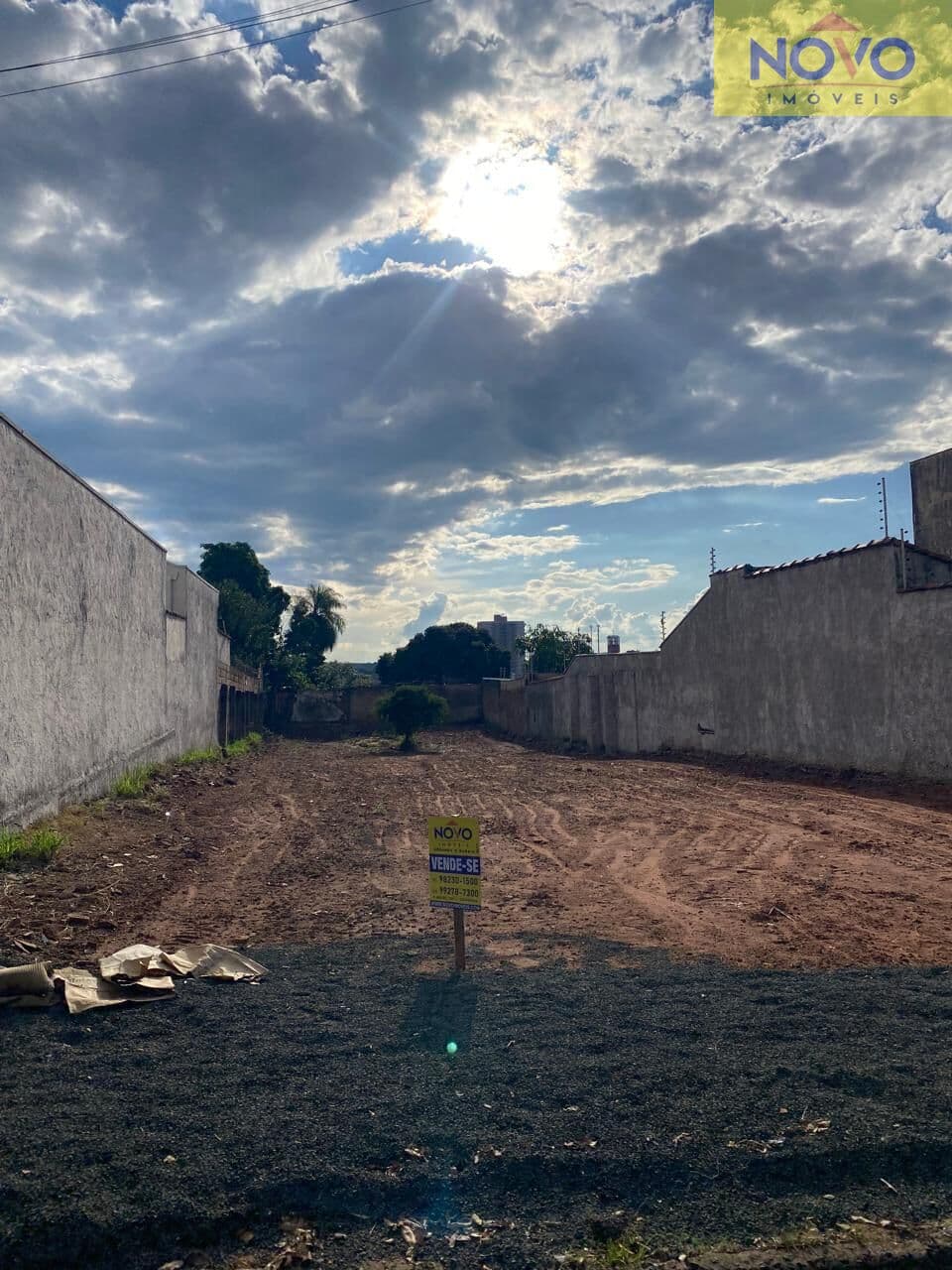 Terreno Lote medindo 750 metros quadrados