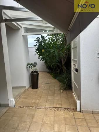 Casa Alto Padrão em um dos melhores bairro de catanduva 3 suites escritorio elevador espaço gourmet com piscina churrasqueira