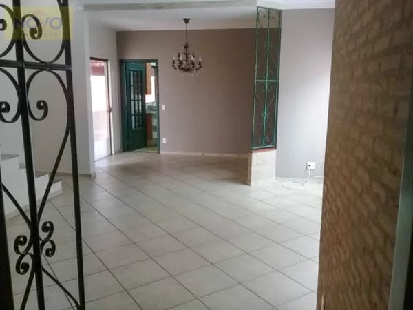 Casa Sobrado para Venda em Parque Iracema Catanduva-SP