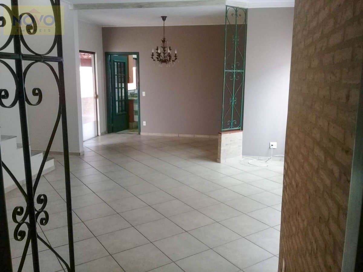 Casa Sobrado para Venda em Parque Iracema Catanduva-SP