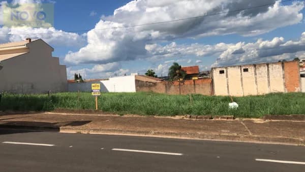 Terreno para Venda em Parque Residencial Agudo Romão Catanduva-SP