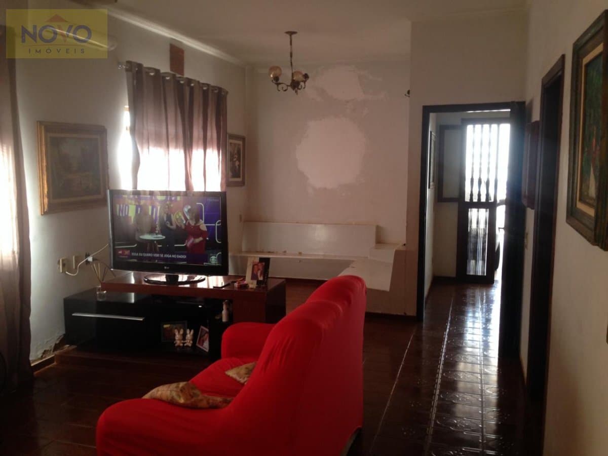 Casa Padrão para Venda em Jardim do Bosque Catanduva-SP
