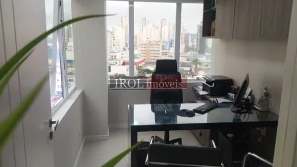 Sala/Conjunto em Itajaí - Centro