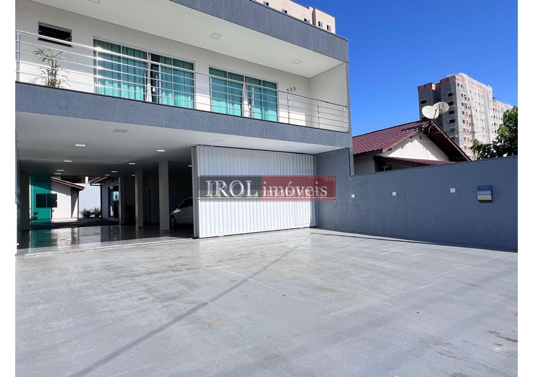 Casa Residencial e/ou Comercial com ótimo terreno