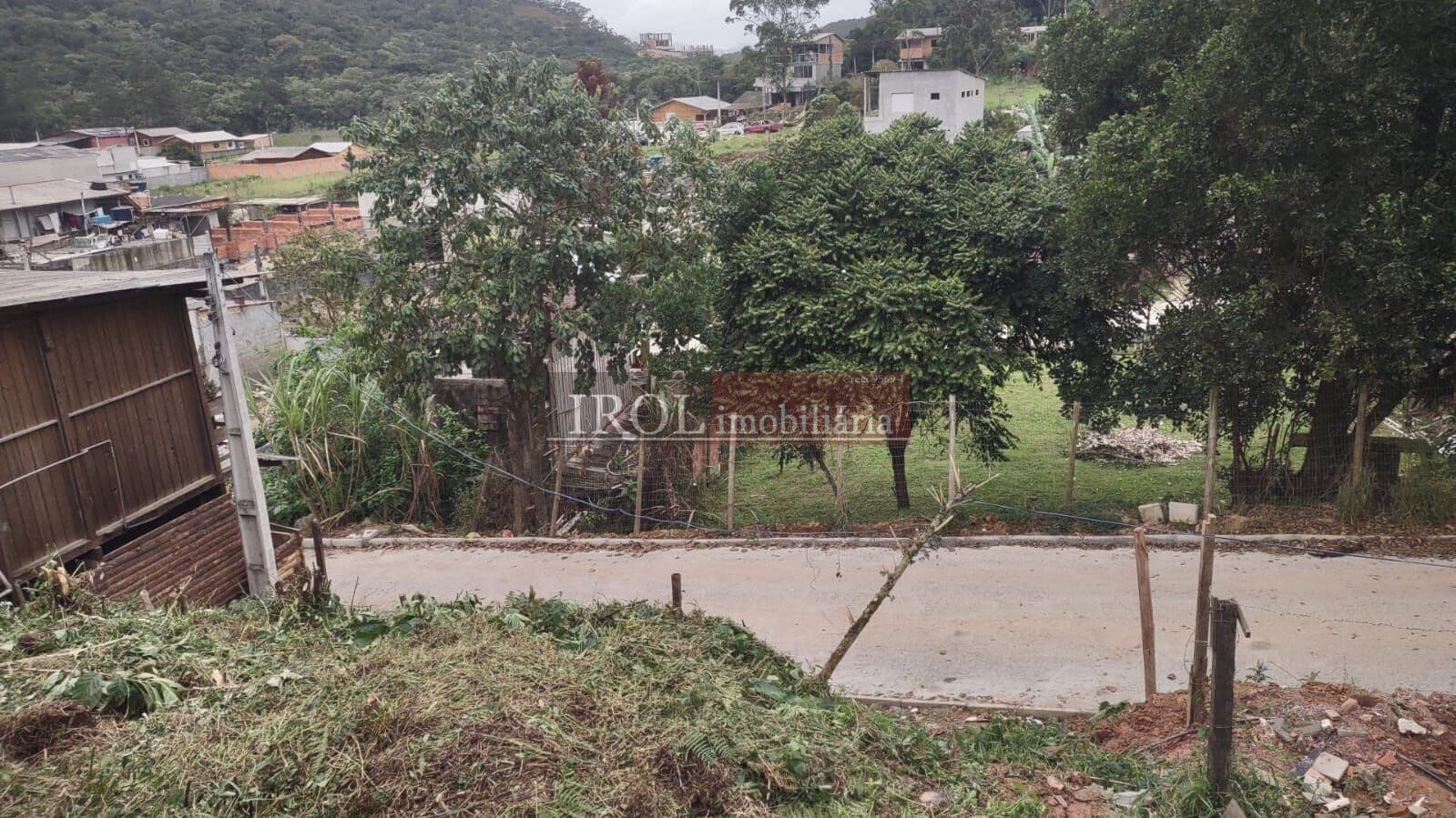 Lote/Terreno em Camboriú - VARZEA DO RANCHINHO