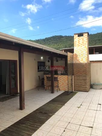 Casa em Itajaí - Carvalho