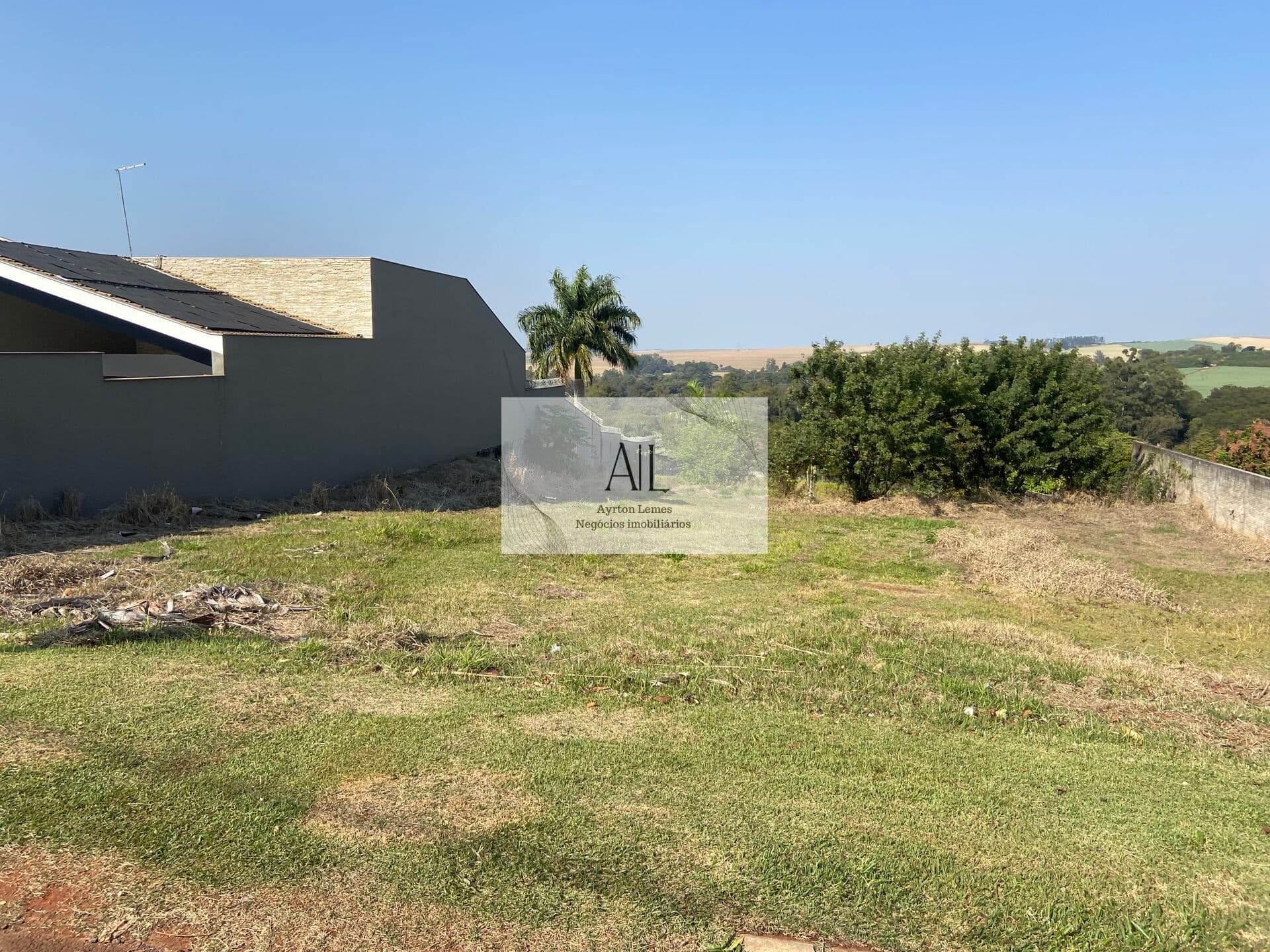 Terreno em Condomínio em Jardim Costa do Sol, Rolândia/PR