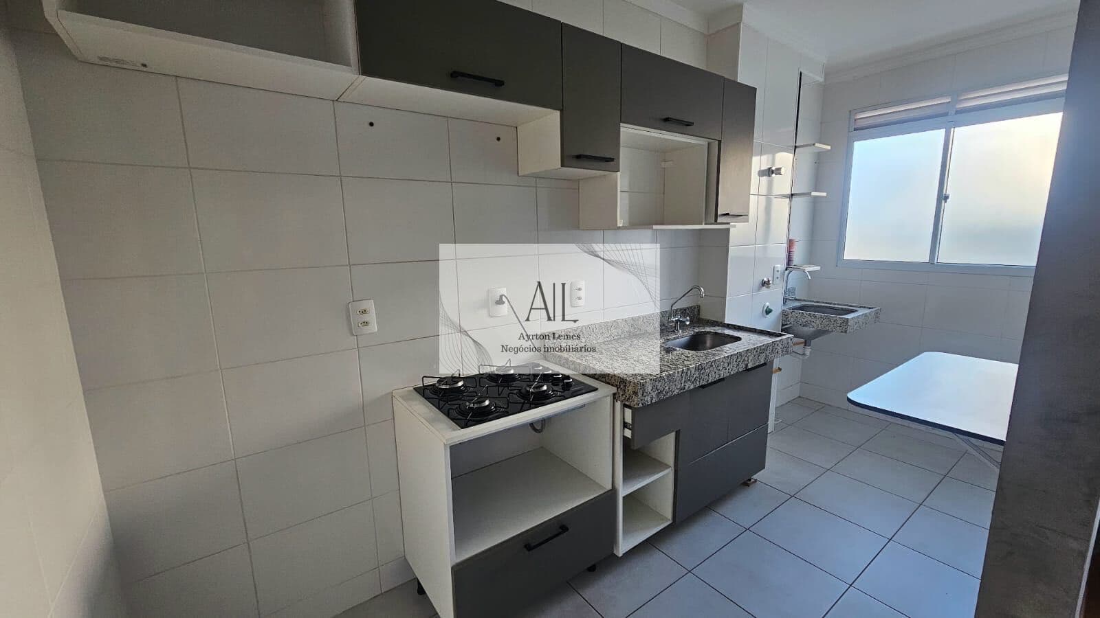 Apartamento em Gleba Fazenda Palhano, Londrina/PR