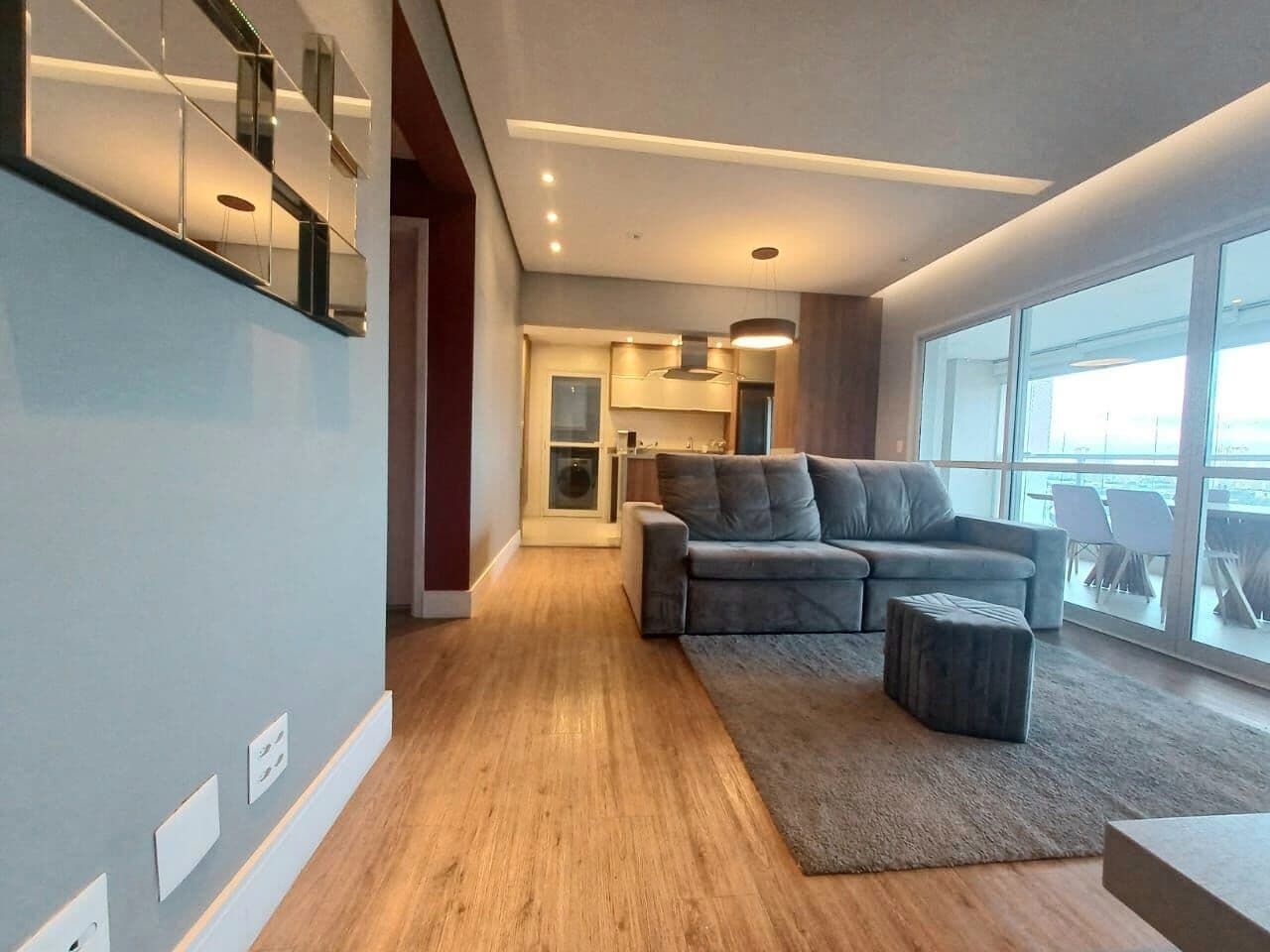 APARTAMENTO ALTO PADRÃO MOBILIADO E EQUIPADO - Helbor Life Club Mogilar