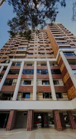 Apartamento EXCELENTE EM MEIRELES, PX A PRAIA