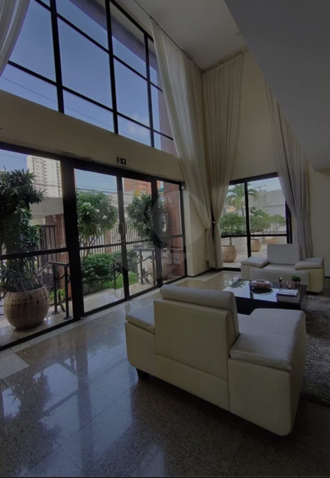 Apartamento Alto Padrão em Meireles, Fortaleza/CE