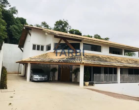 Sobrado para alugar no bairro Parque Sinai em Santana de Parnaíba/SP