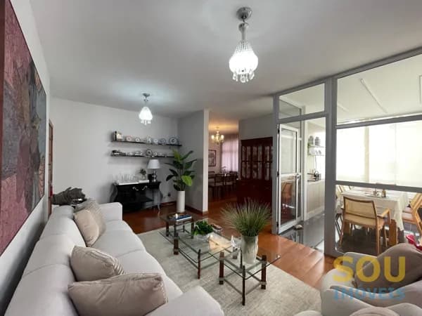 Apartamento amplo com varanda gourmet e 3 quartos à venda no Buritis, BH
