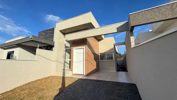 Casa com 1 Suíte + 01 - Bairro Raffer - Francisco Beltrão