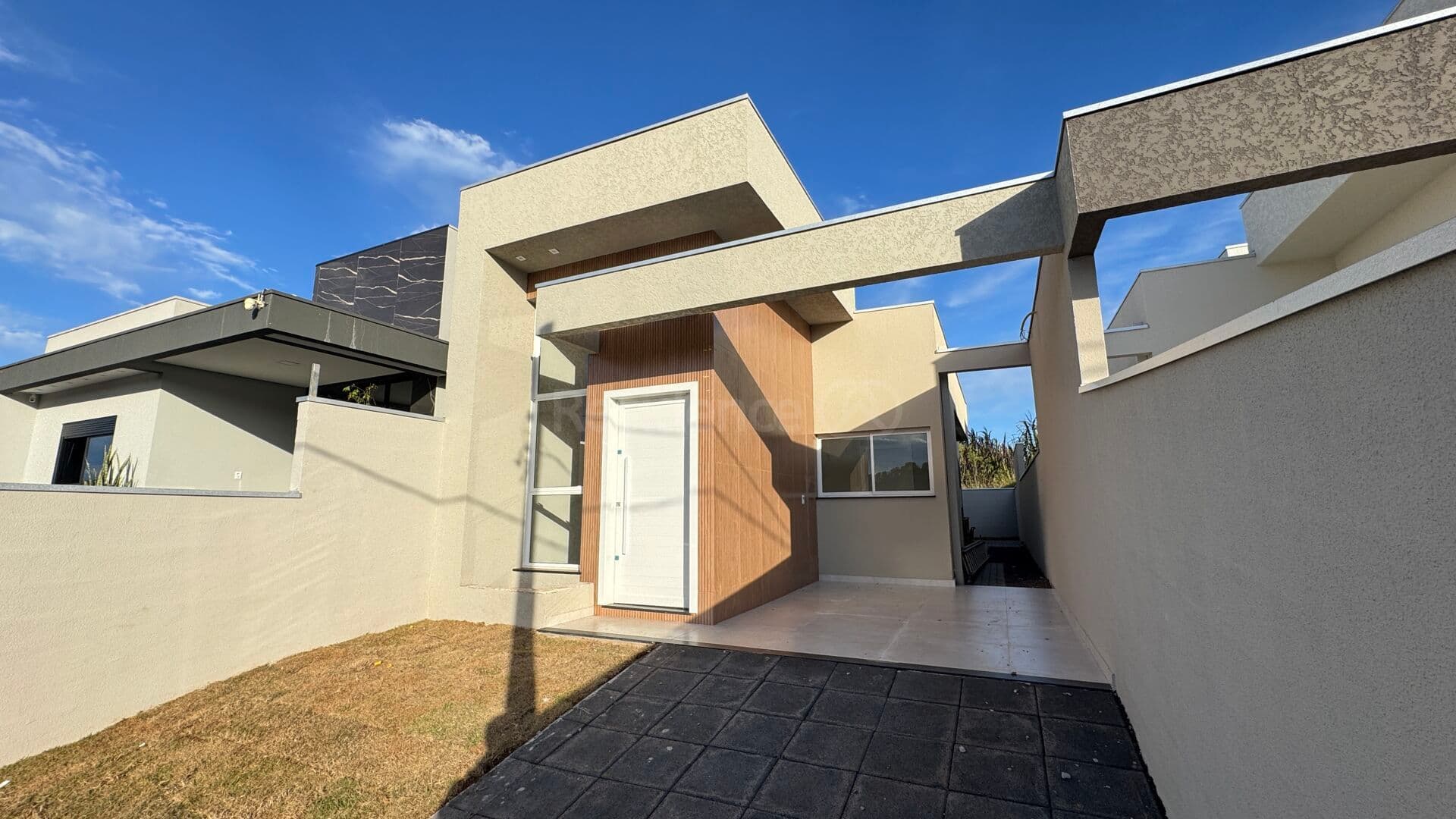 Casa com 1 Suíte + 01 - Bairro Raffer - Francisco Beltrão