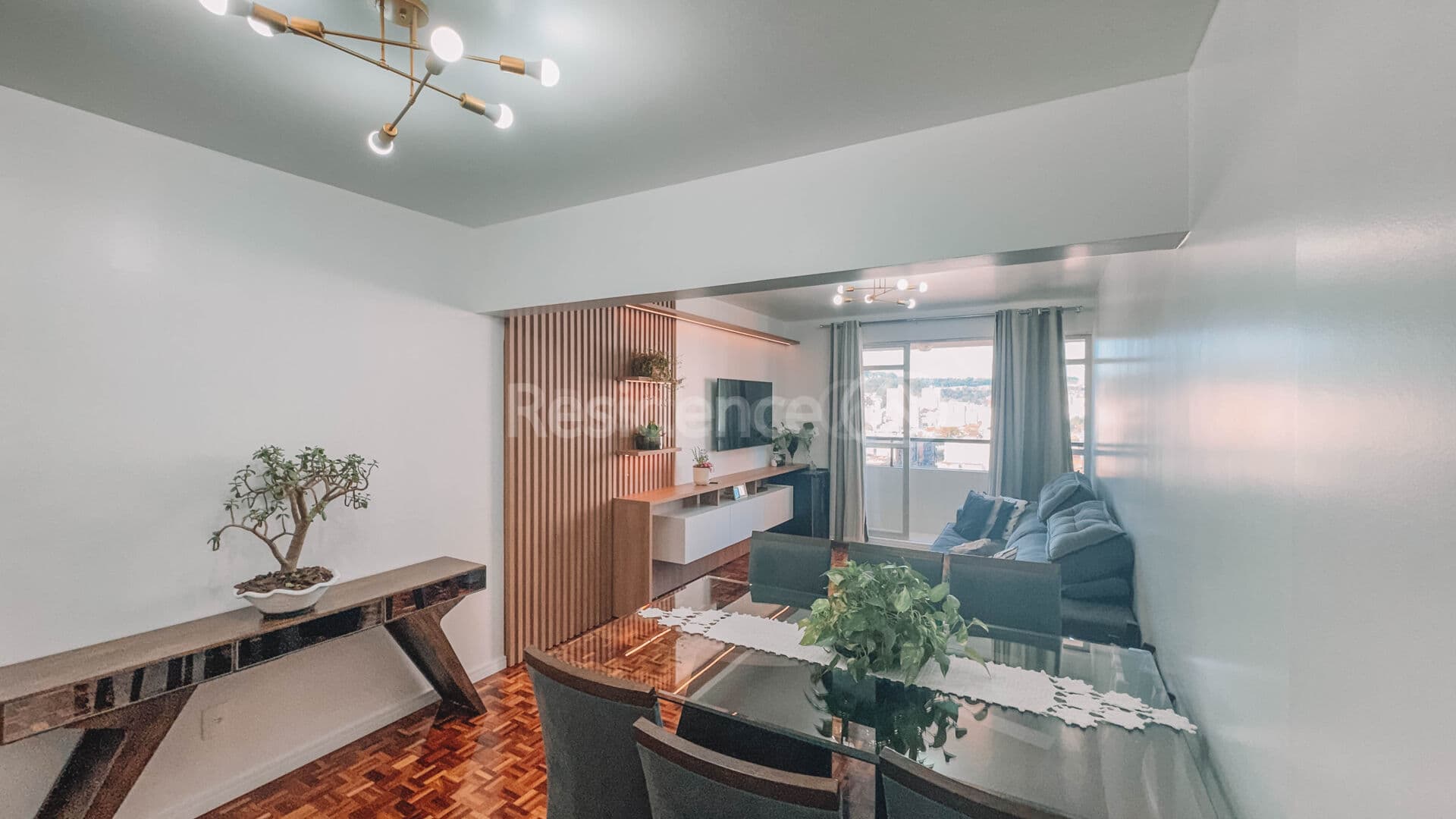 Apartamento disponível para Venda com 3 Dormitórios, sendo 1 Suíte – Centro, Francisco Beltrão/PR