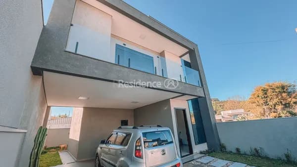 Sobrado moderno e prático, com 3 Dormitórios, sendo 1 Suíte