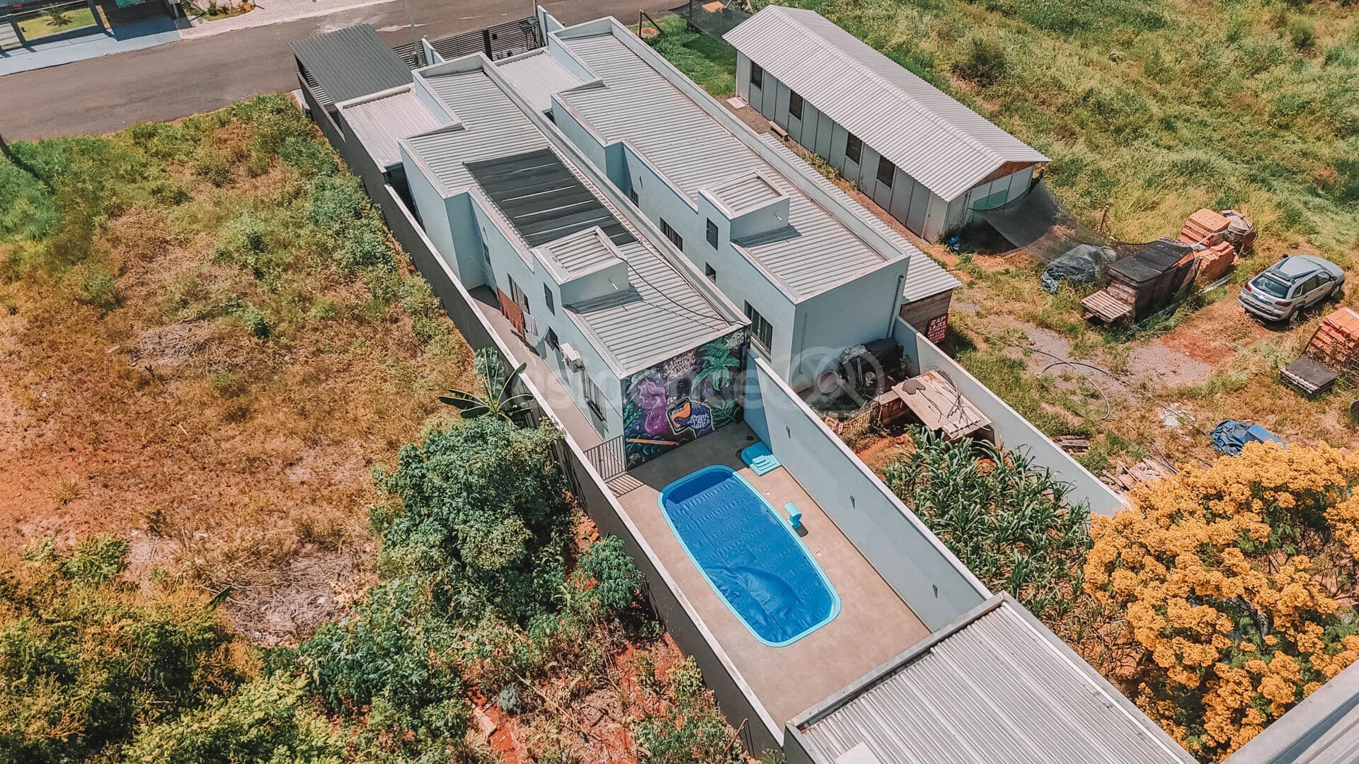 Casa com piscina à venda no bairro Guanabara – Francisco Beltrão/PR