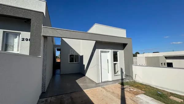 Casa Com Suíte à Venda no Pinheirinho, Francisco Beltrão/PR