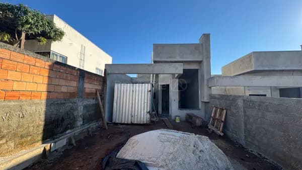 Casa Nova à Venda - Bairro Marabá - Francisco Beltrão