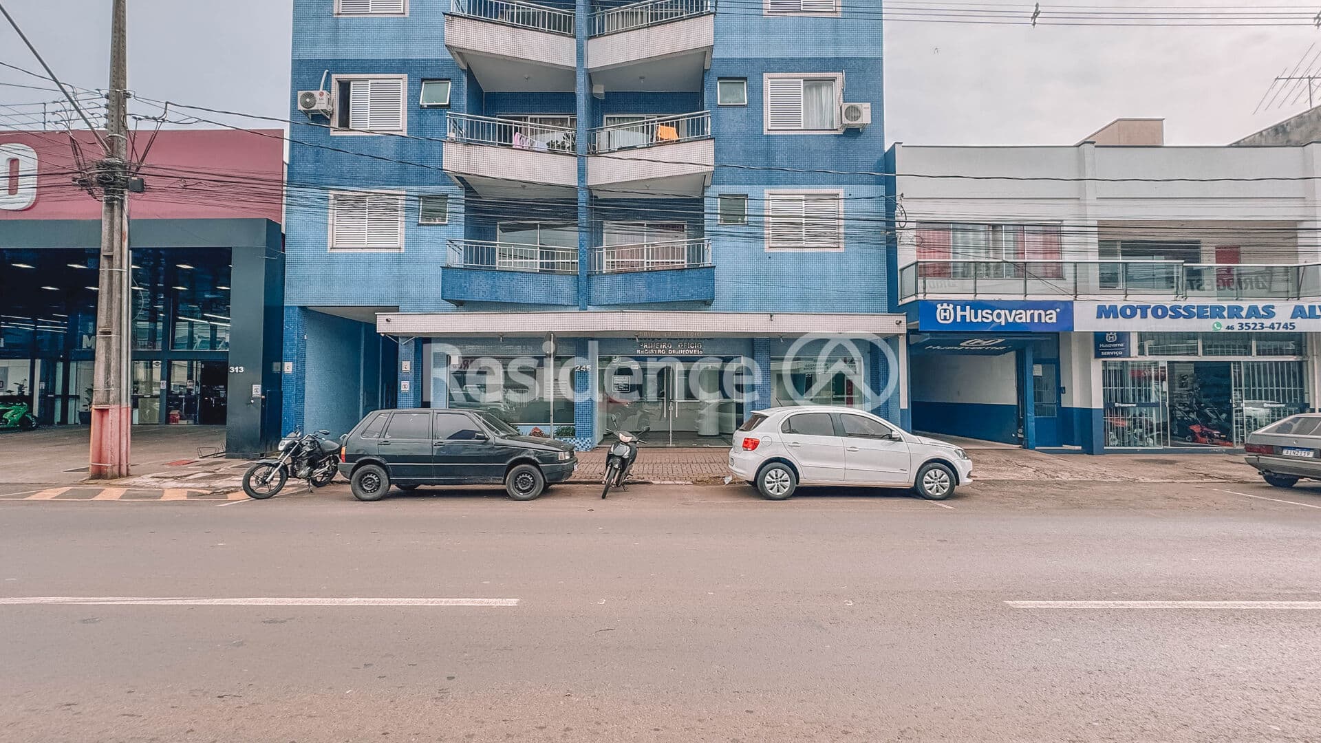 Sala Comercial disponível para locação ao Lado do Mano Manfroi Expres, Centro, Francisco Beltrão - PR