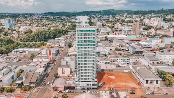 Apartamento Mobiliado, Alto Padrão, no Centro, Francisco Beltrão/PR