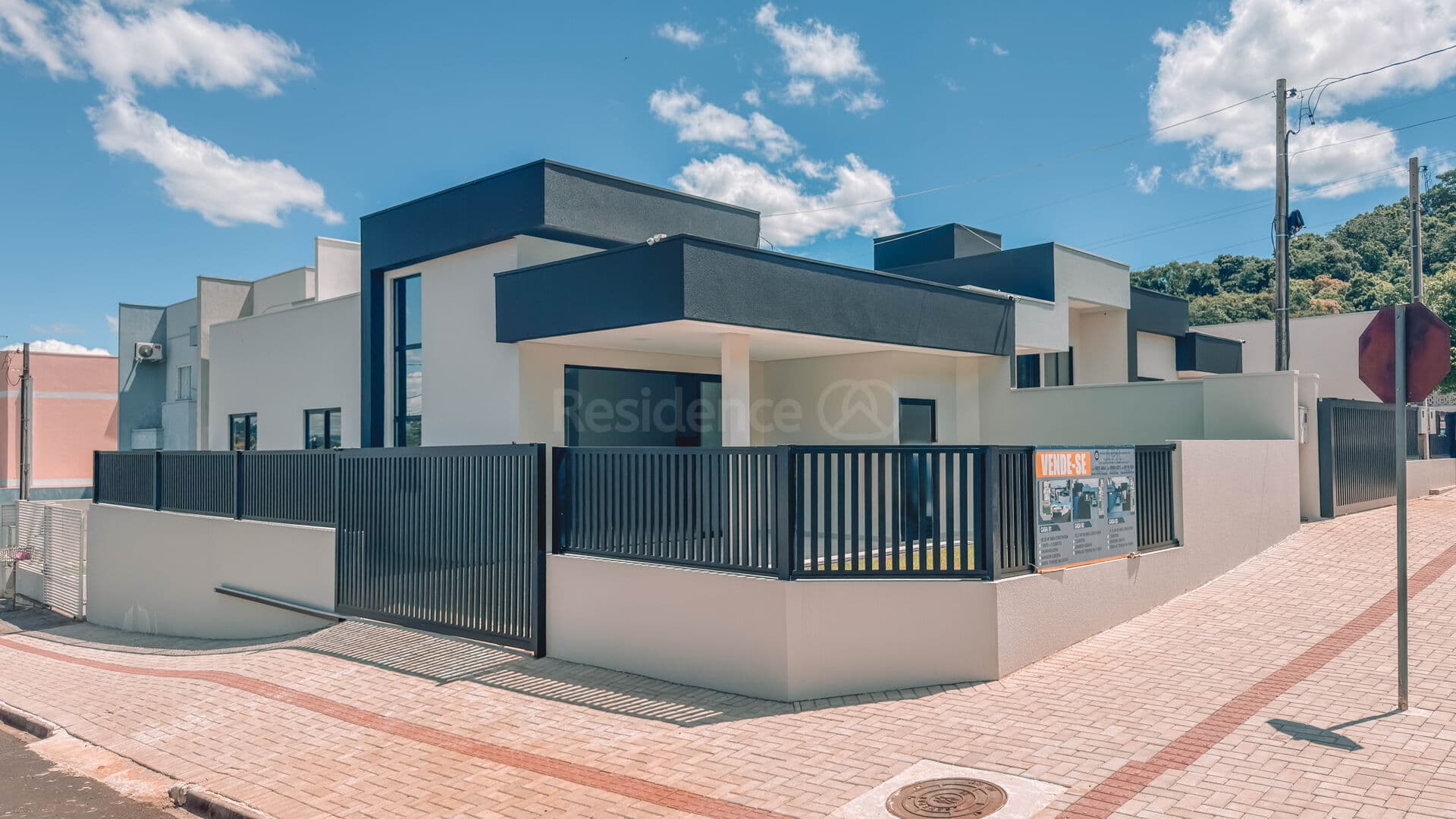 Casa Esquina Nova disponível para Venda Bairro Sadia