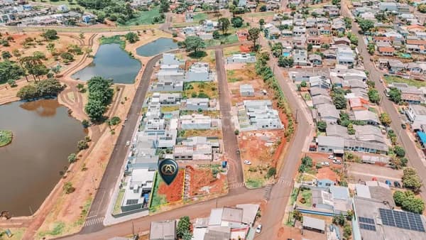 Terreno à venda no bairro Pinheirinho em Francisco Beltrão/PR