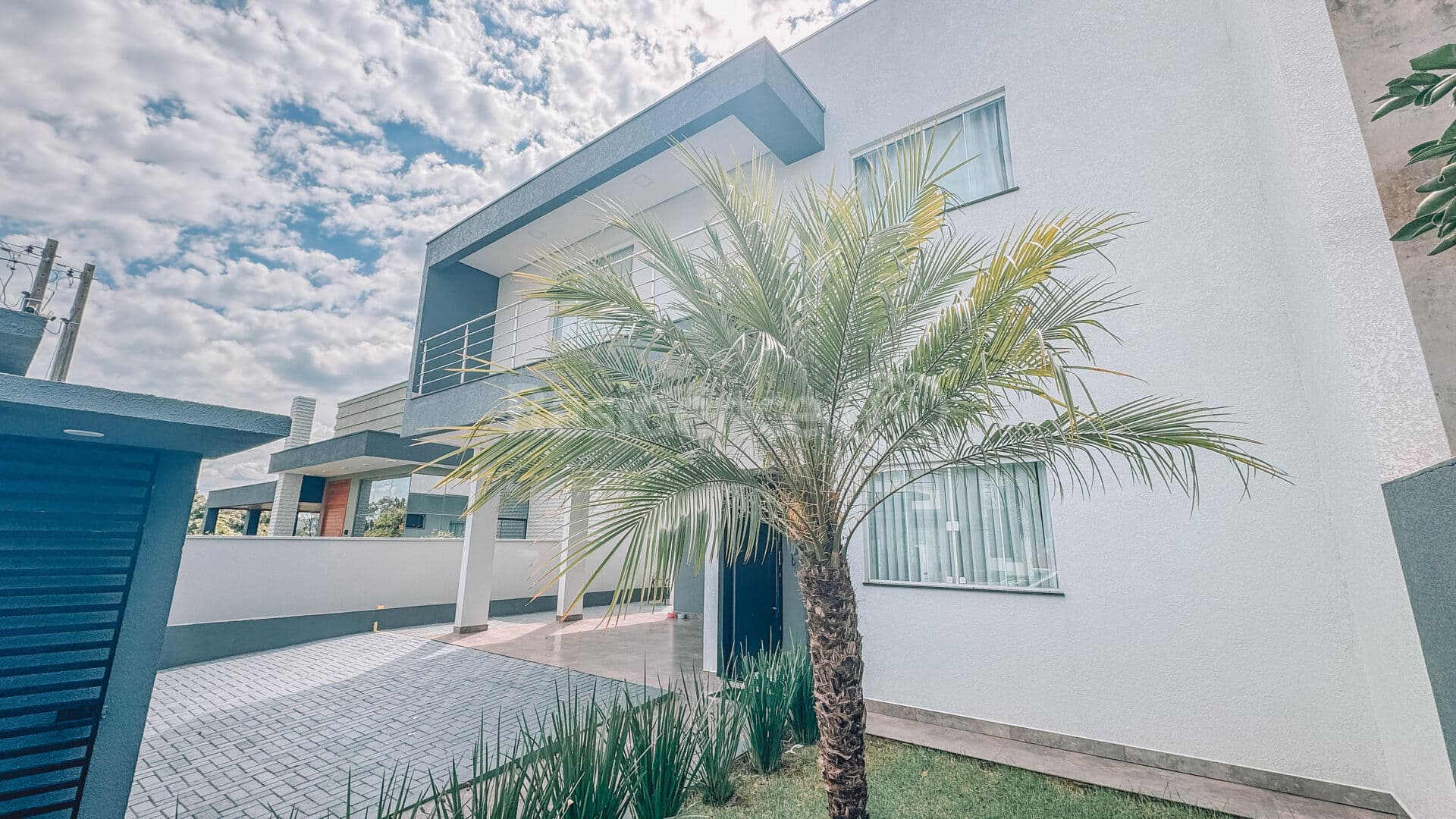 Sobrado À Venda No Bairro Nova Petrópolis – Aceita Apartamento até R$ 600 Mil - Francisco Beltrão/PR