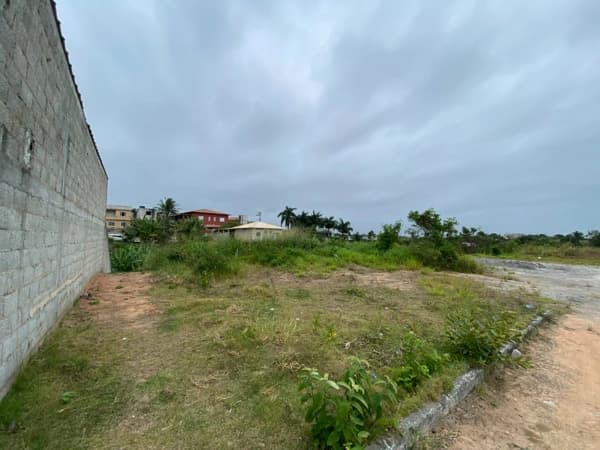 Terreno à venda no bairro Ponta da Fruta em Vila Velha/ES