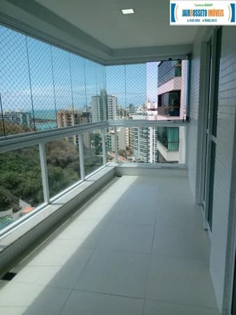 Apartamento à venda no bairro Praia da Costa em Vila Velha/ES
