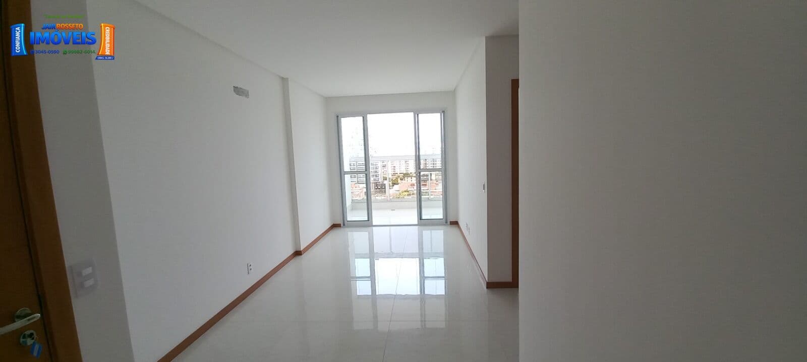 Apartamento 03 quartos c/suíte em Itapuã