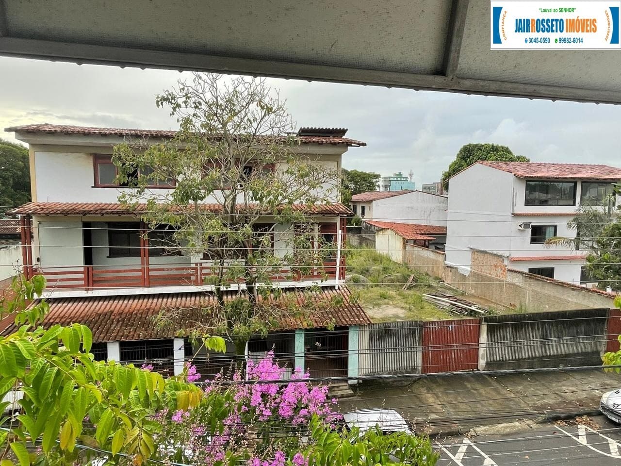 CASA DUPLEX 1000 m² - EM REPÚBLICA